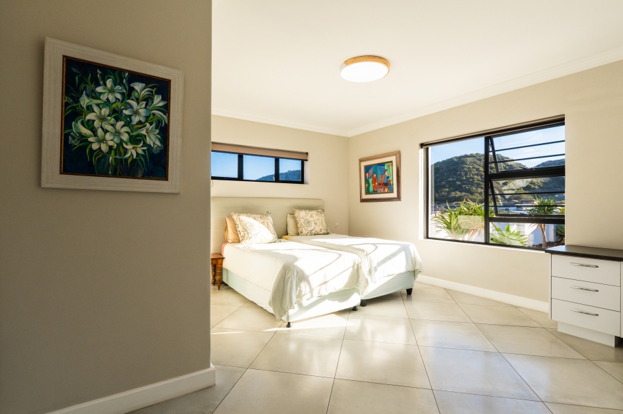 4 Bedroom Property for Sale in Island View Western Cape